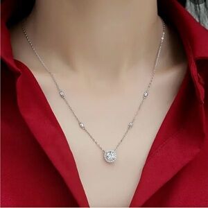 1 carat moissanite necklace S 925 NWOT